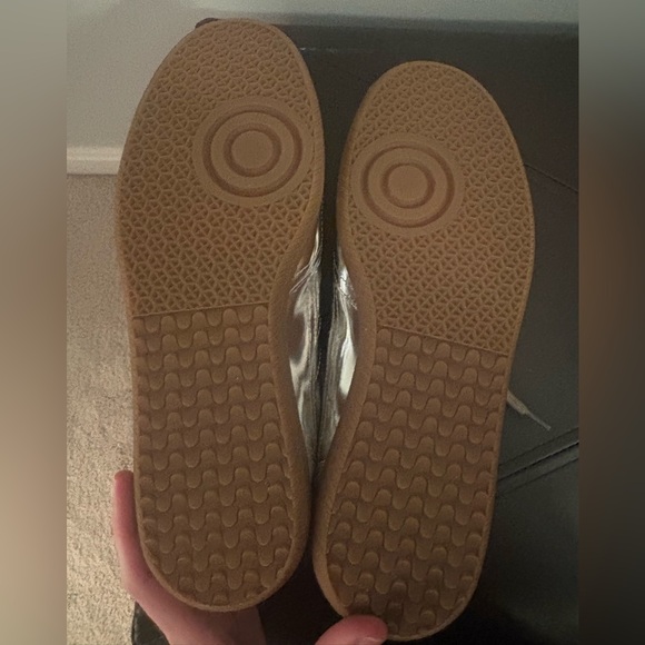 ALOHAS rife Silver and White Sneakers - Picture 4 of 4